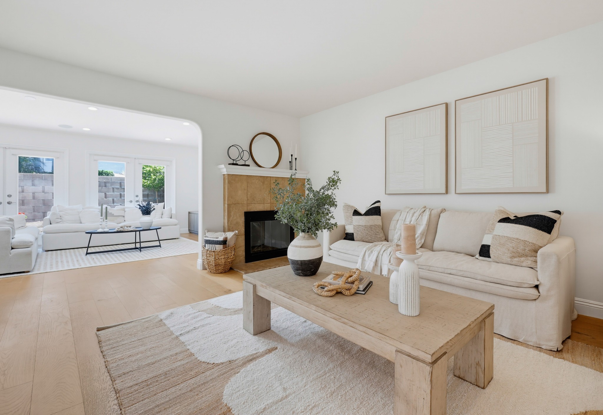 Virtual tour photo 10 of 73 for 336 Tours Ln