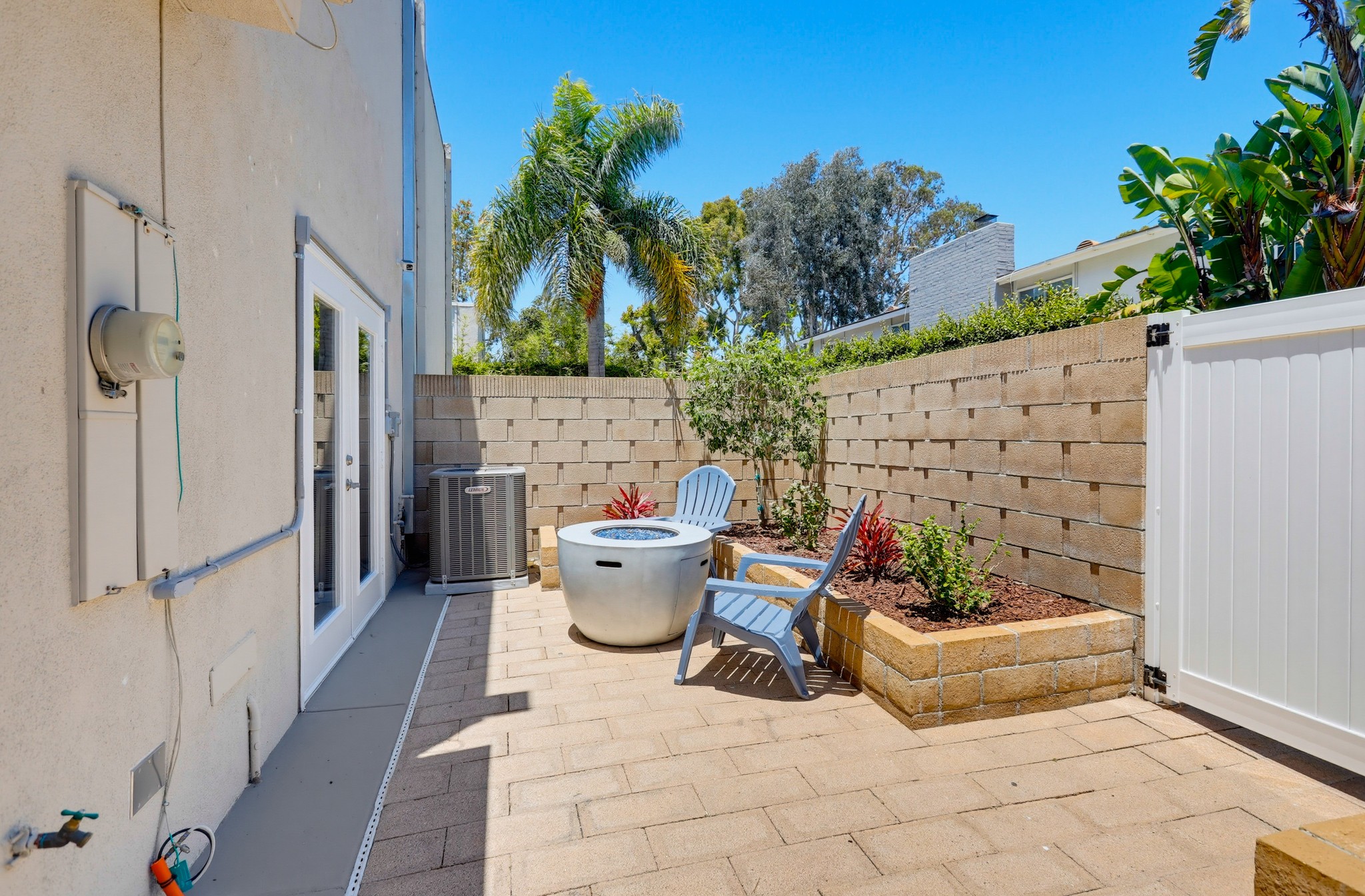 Virtual tour photo 63 of 73 for 336 Tours Ln