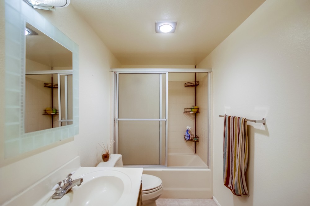 Virtual tour photo 29 of 54 for 3360 Cherokee Ave #28