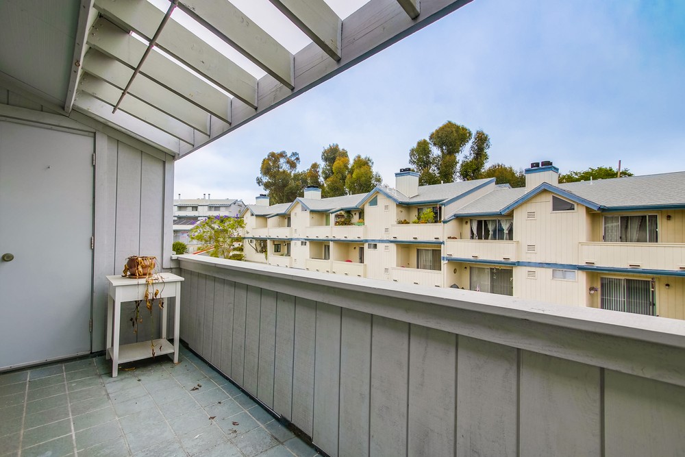 Virtual tour photo 32 of 54 for 3360 Cherokee Ave #28