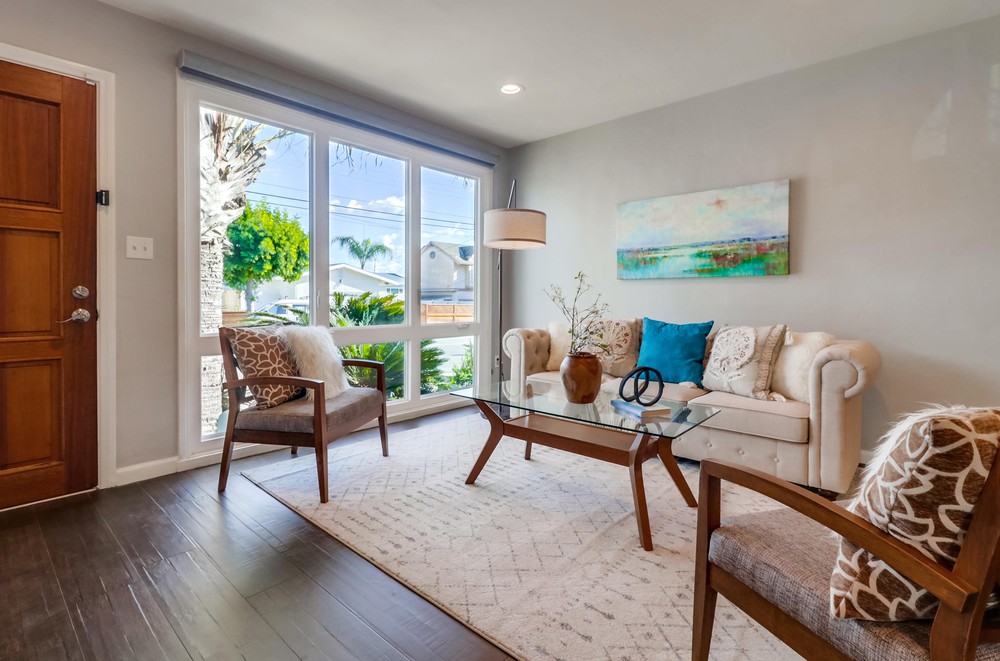 Virtual tour photo 8 of 54 for 3360 Chicago St