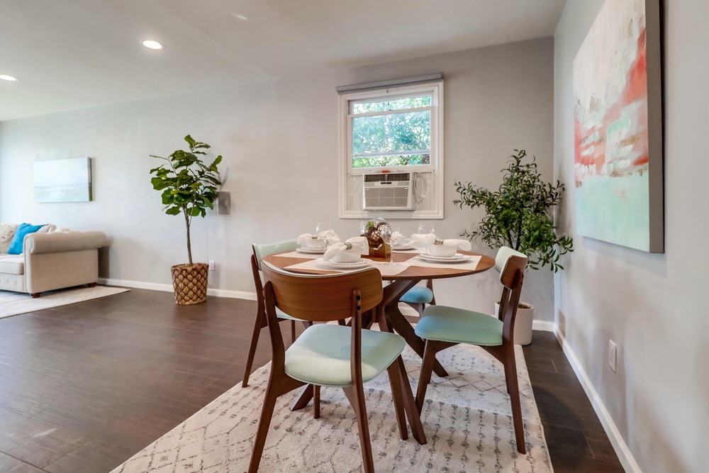 Virtual tour photo 13 of 54 for 3360 Chicago St