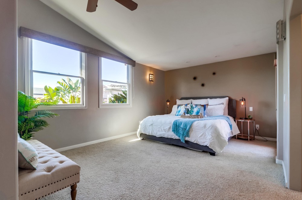 Virtual tour photo 24 of 54 for 3360 Chicago St