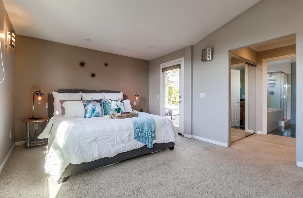 Virtual tour photo 26 of 54 for 3360 Chicago St