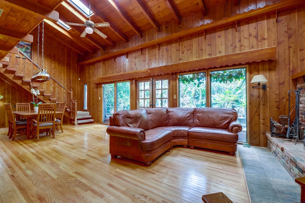 Virtual tour photo 15 of 60 for 3360 Martinez St