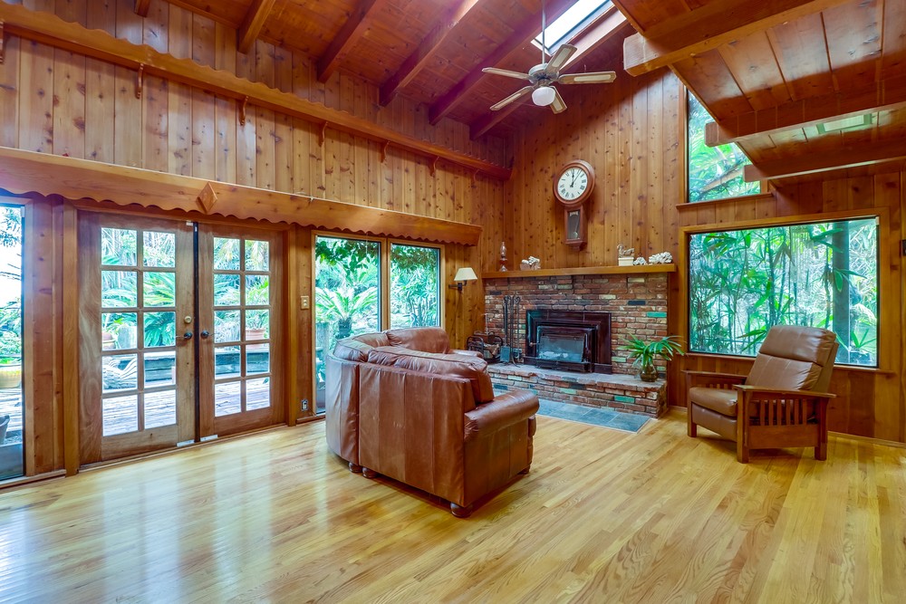 Virtual tour photo 16 of 60 for 3360 Martinez St