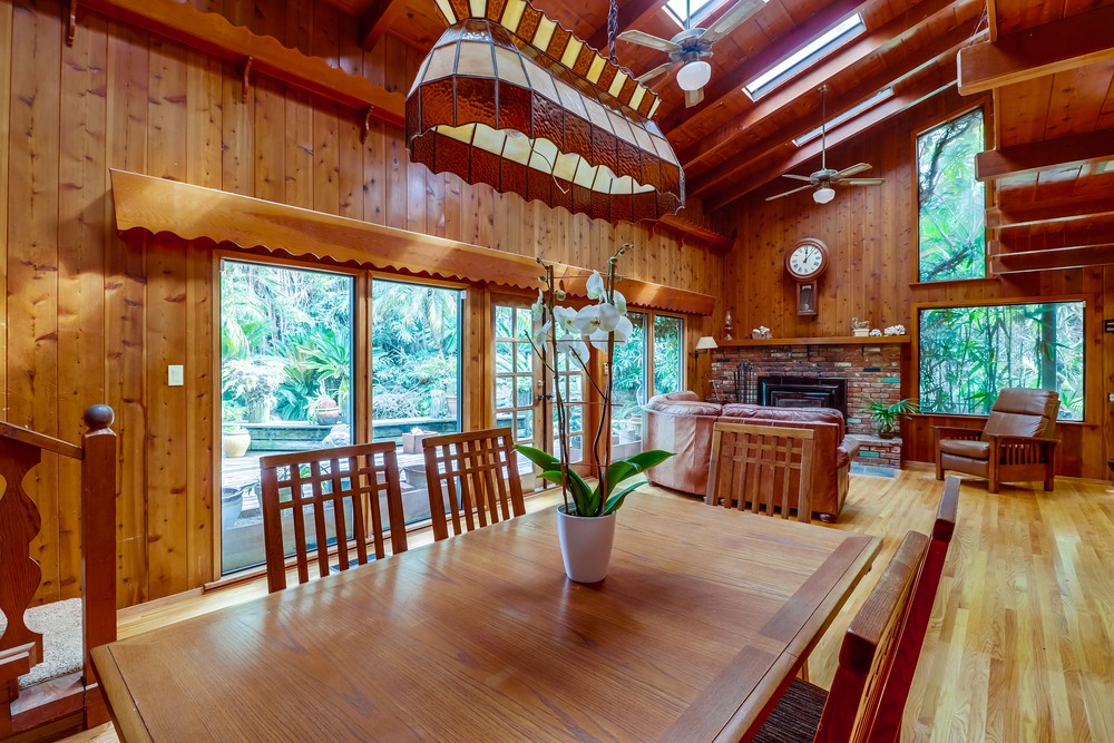 Virtual tour photo 22 of 60 for 3360 Martinez St