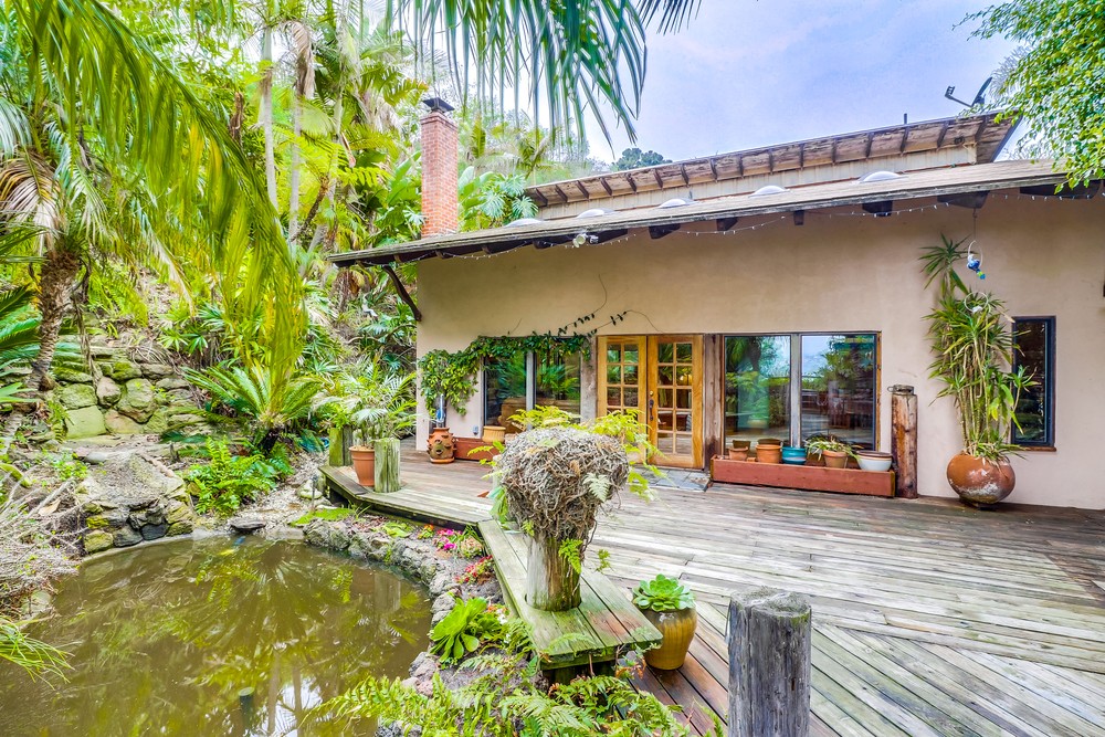 Virtual tour photo 53 of 60 for 3360 Martinez St