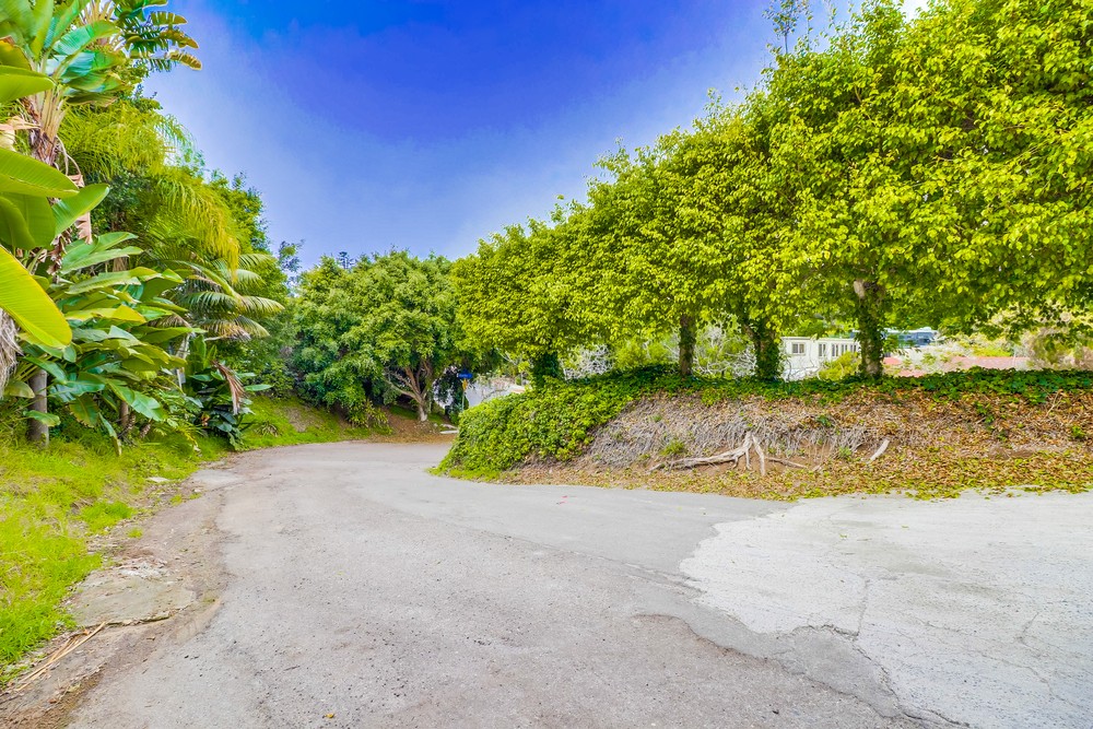 Virtual tour photo 61 of 60 for 3360 Martinez St