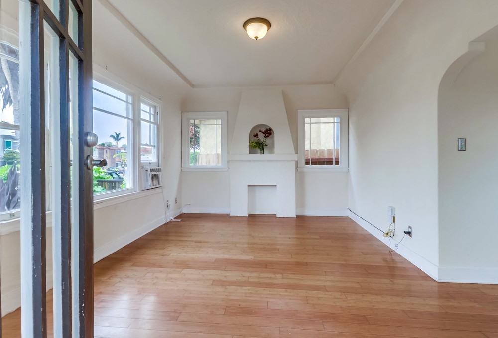 Virtual tour photo 10 of 54 for 3362 Herman Ave