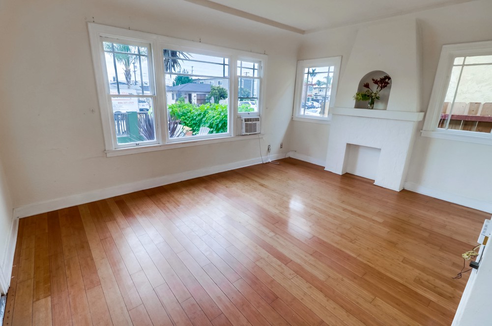Virtual tour photo 12 of 54 for 3362 Herman Ave