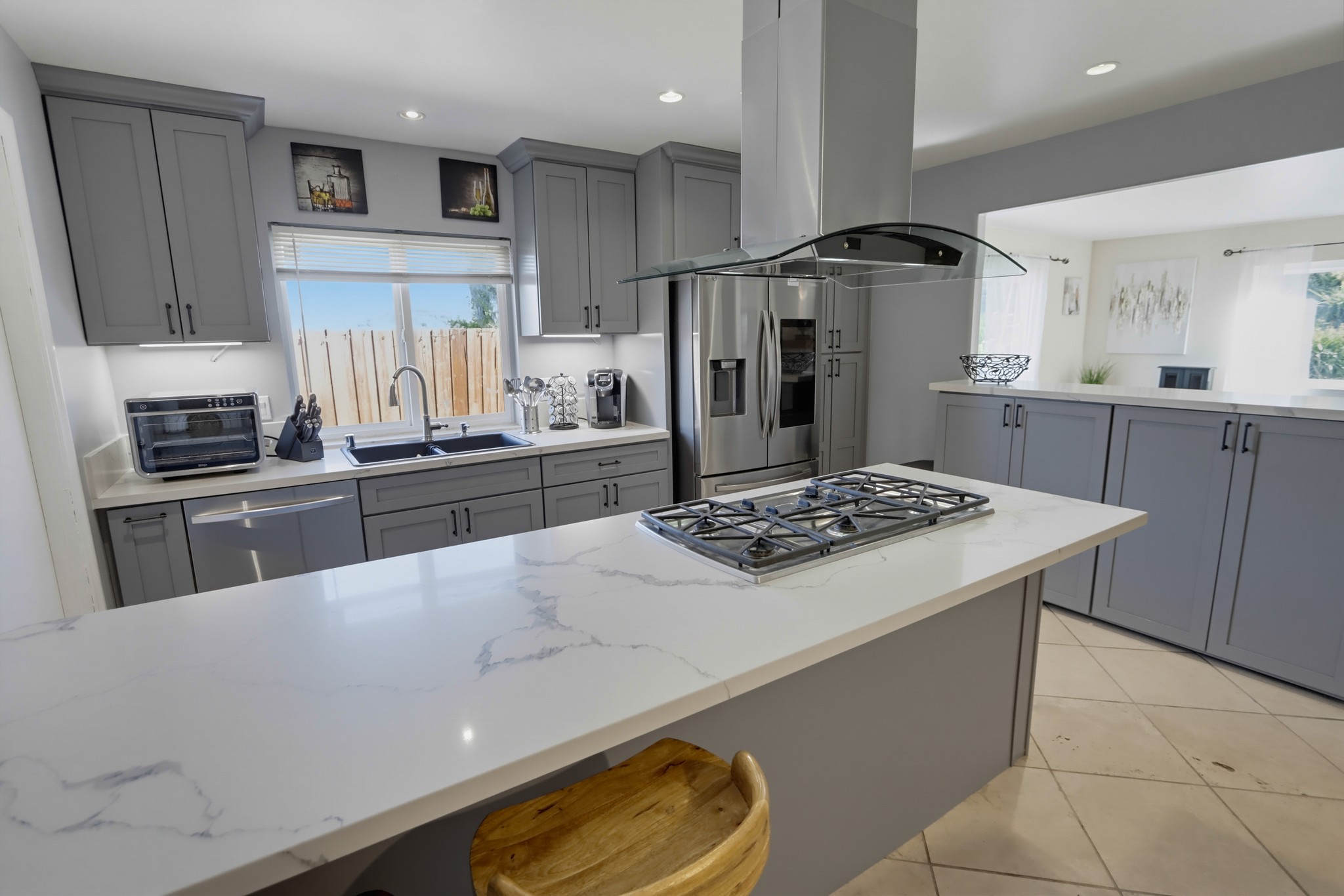 Virtual tour photo 16 of 56 for 3365 S Bonita St