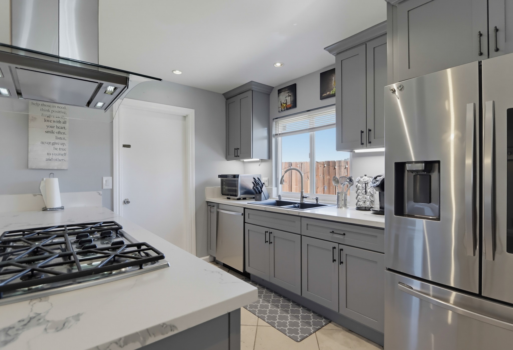 Virtual tour photo 17 of 56 for 3365 S Bonita St