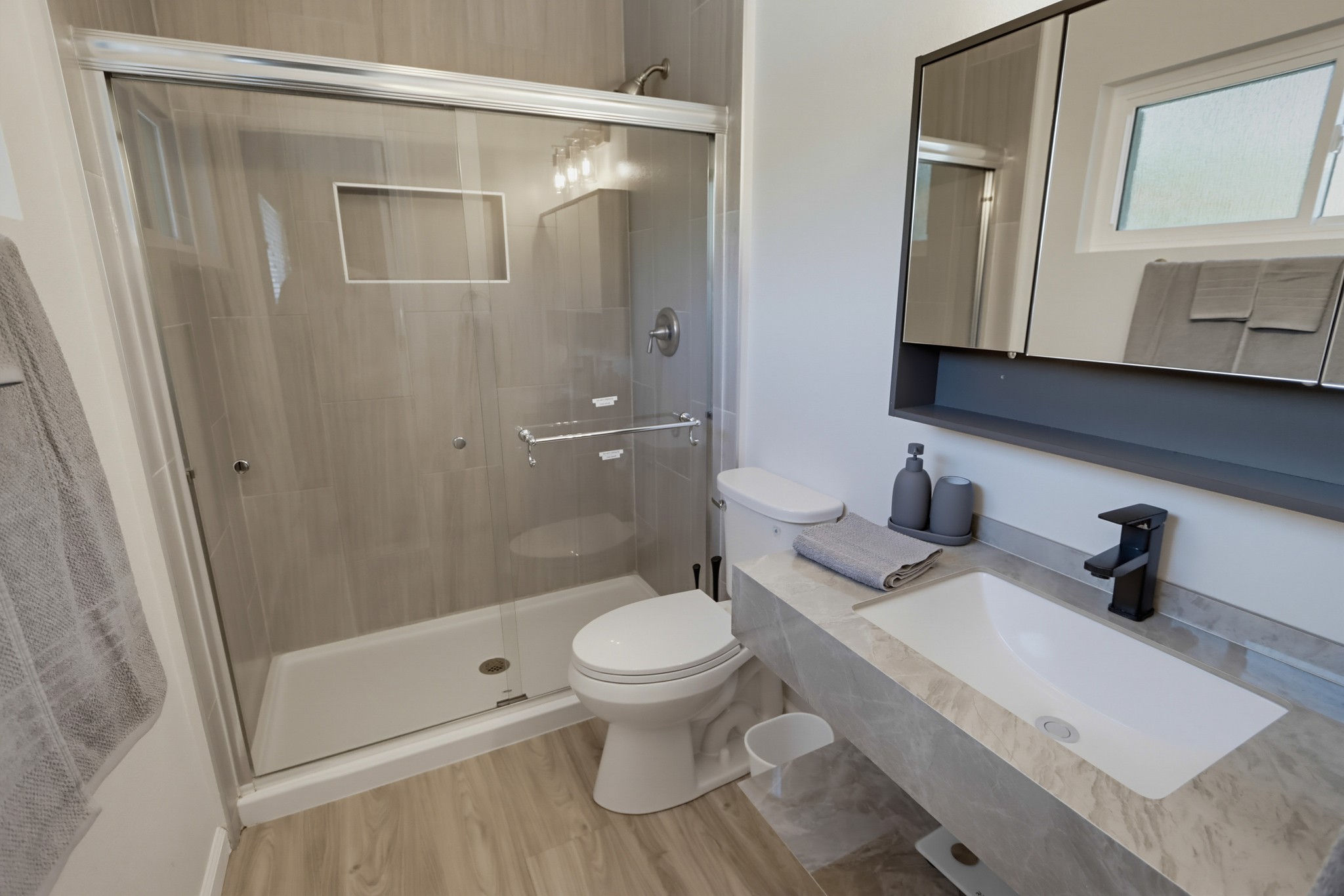 Virtual tour photo 24 of 56 for 3365 S Bonita St