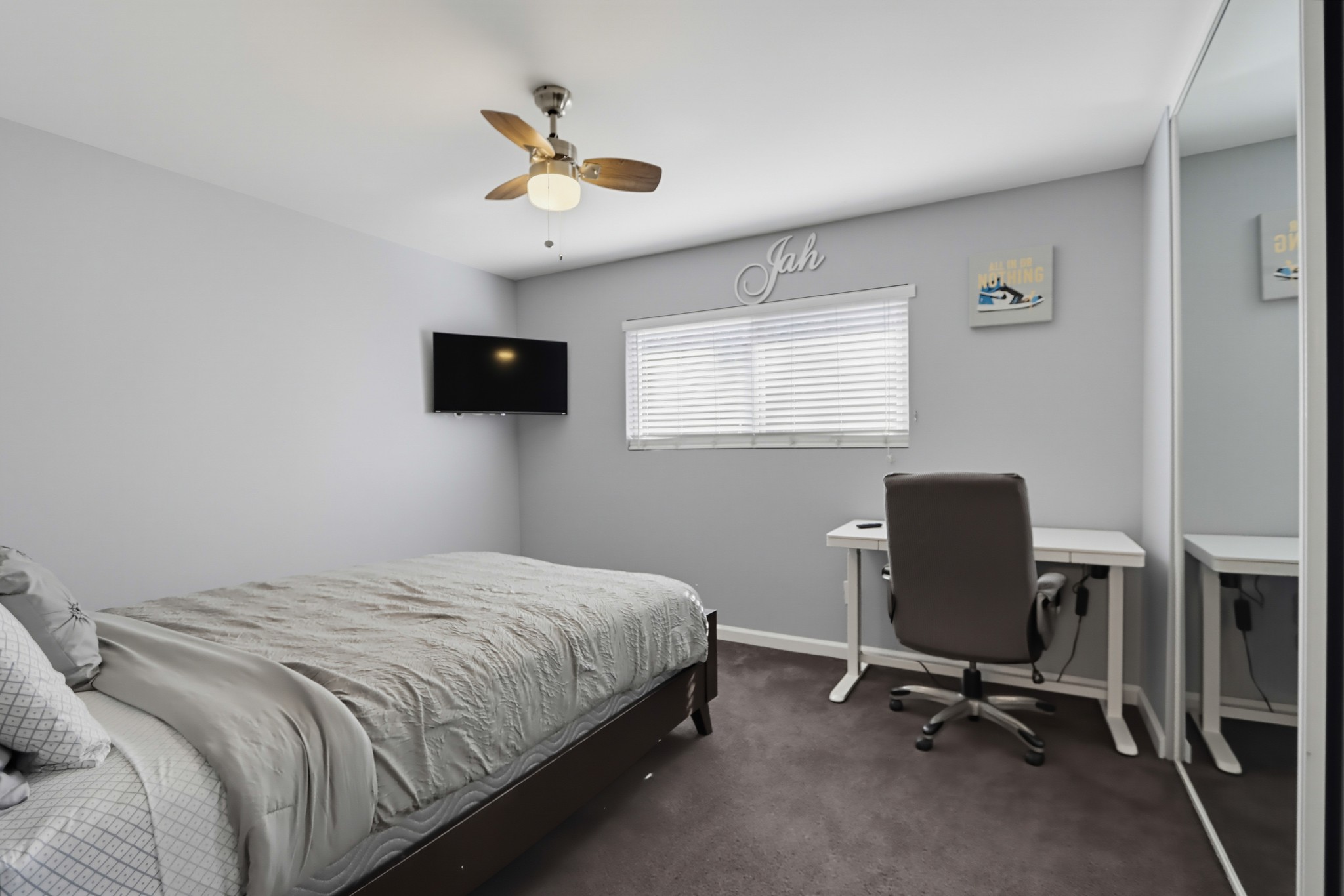 Virtual tour photo 25 of 56 for 3365 S Bonita St