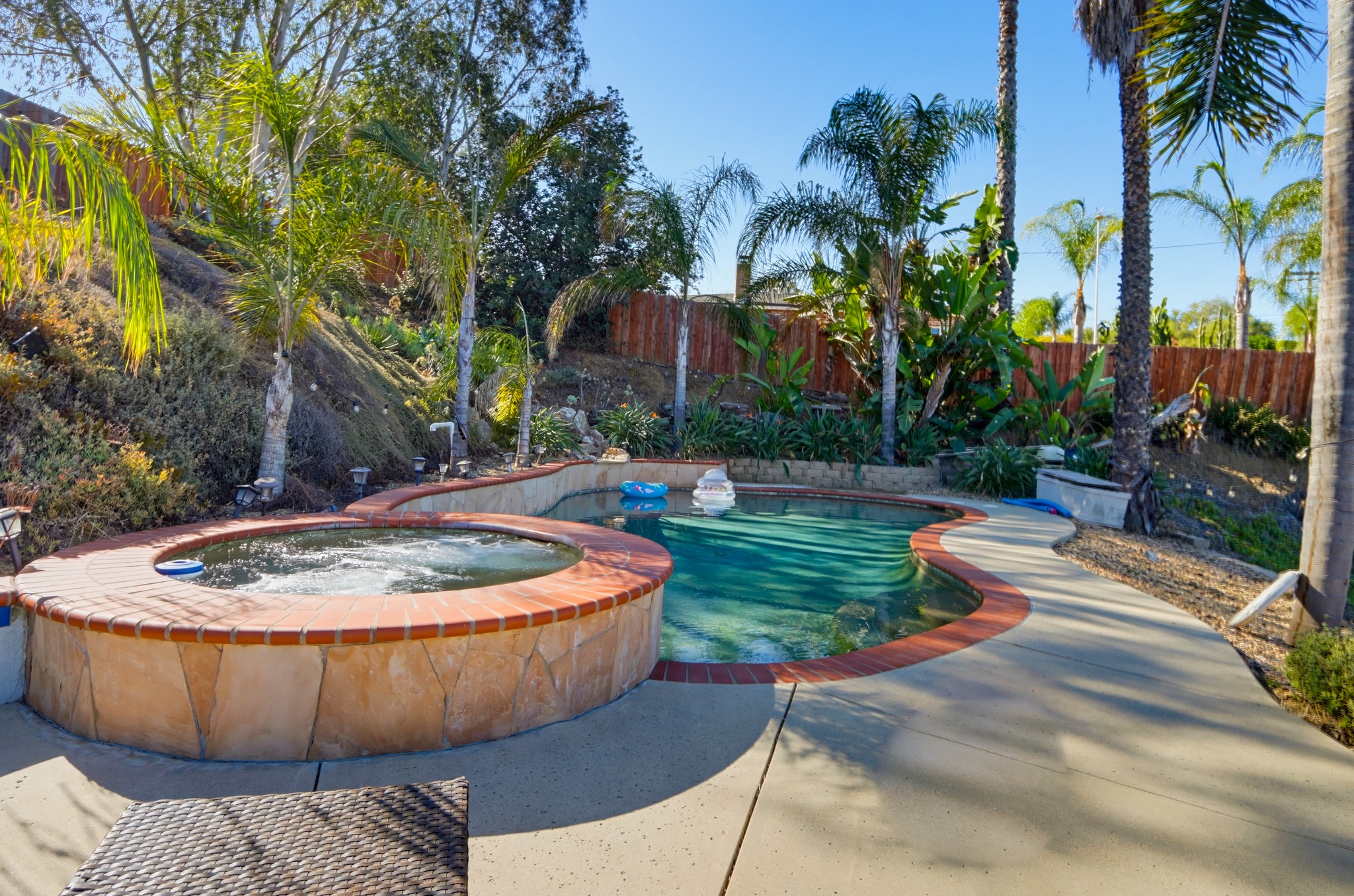 Virtual tour photo 39 of 56 for 3365 S Bonita St