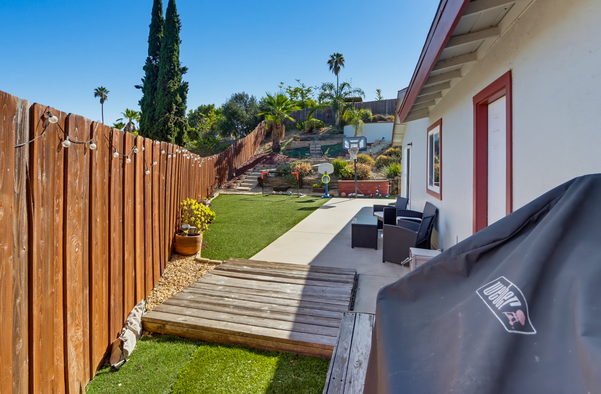 Virtual tour photo 49 of 56 for 3365 S Bonita St