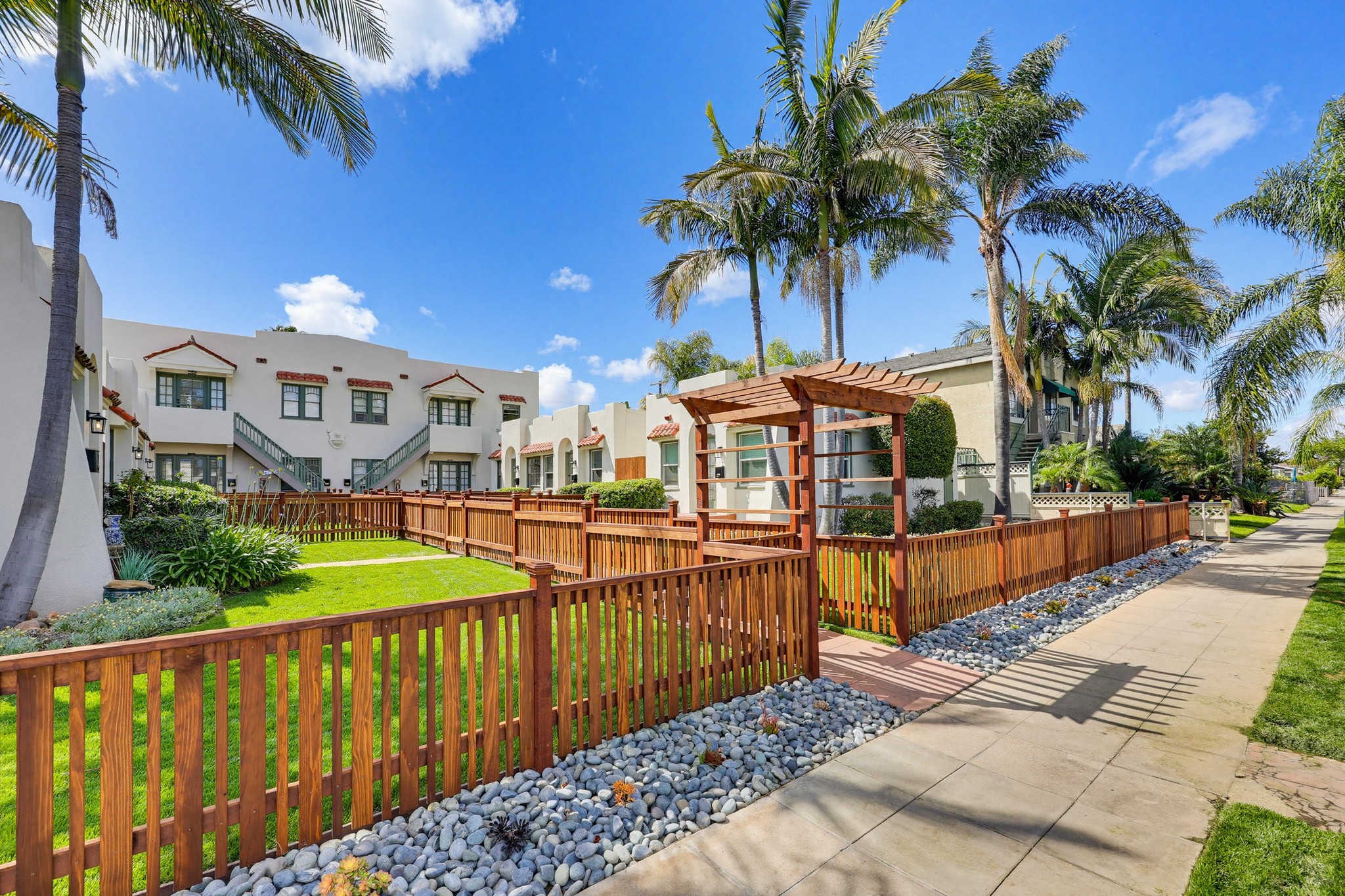 Virtual tour photo 1 of 54 for 3370 Grim Ave