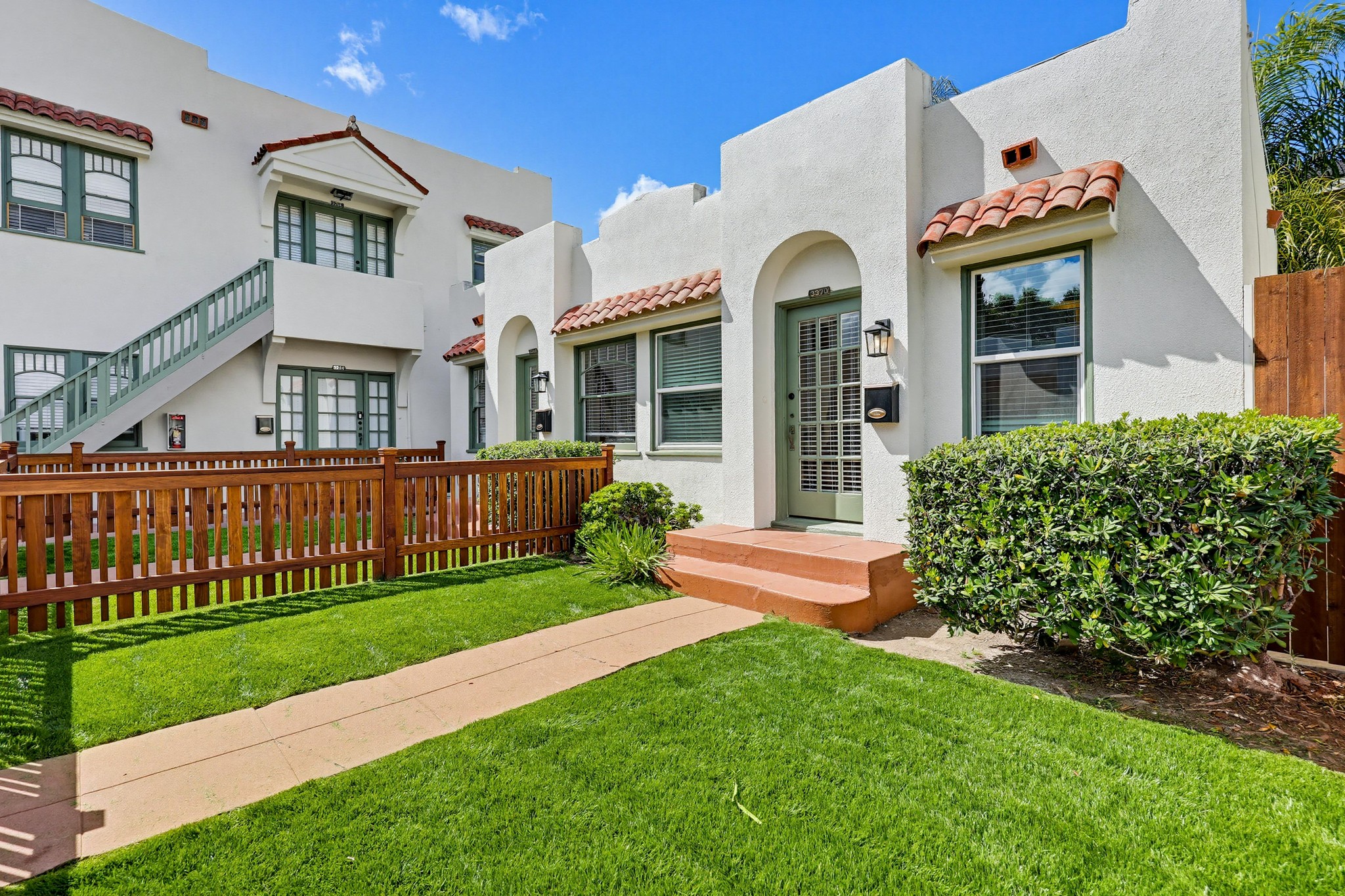 Virtual tour photo 9 of 54 for 3370 Grim Ave