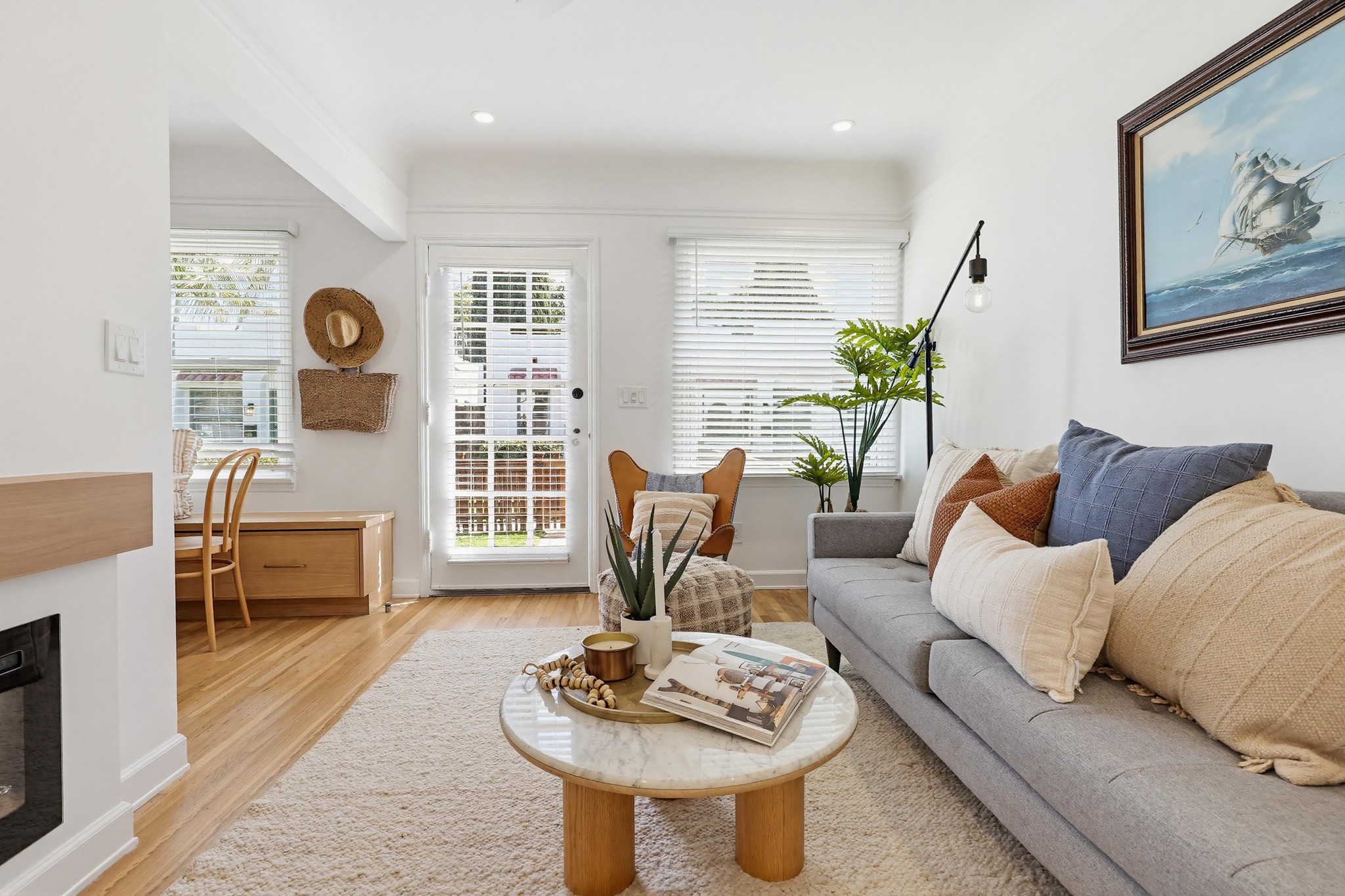 Virtual tour photo 18 of 54 for 3370 Grim Ave