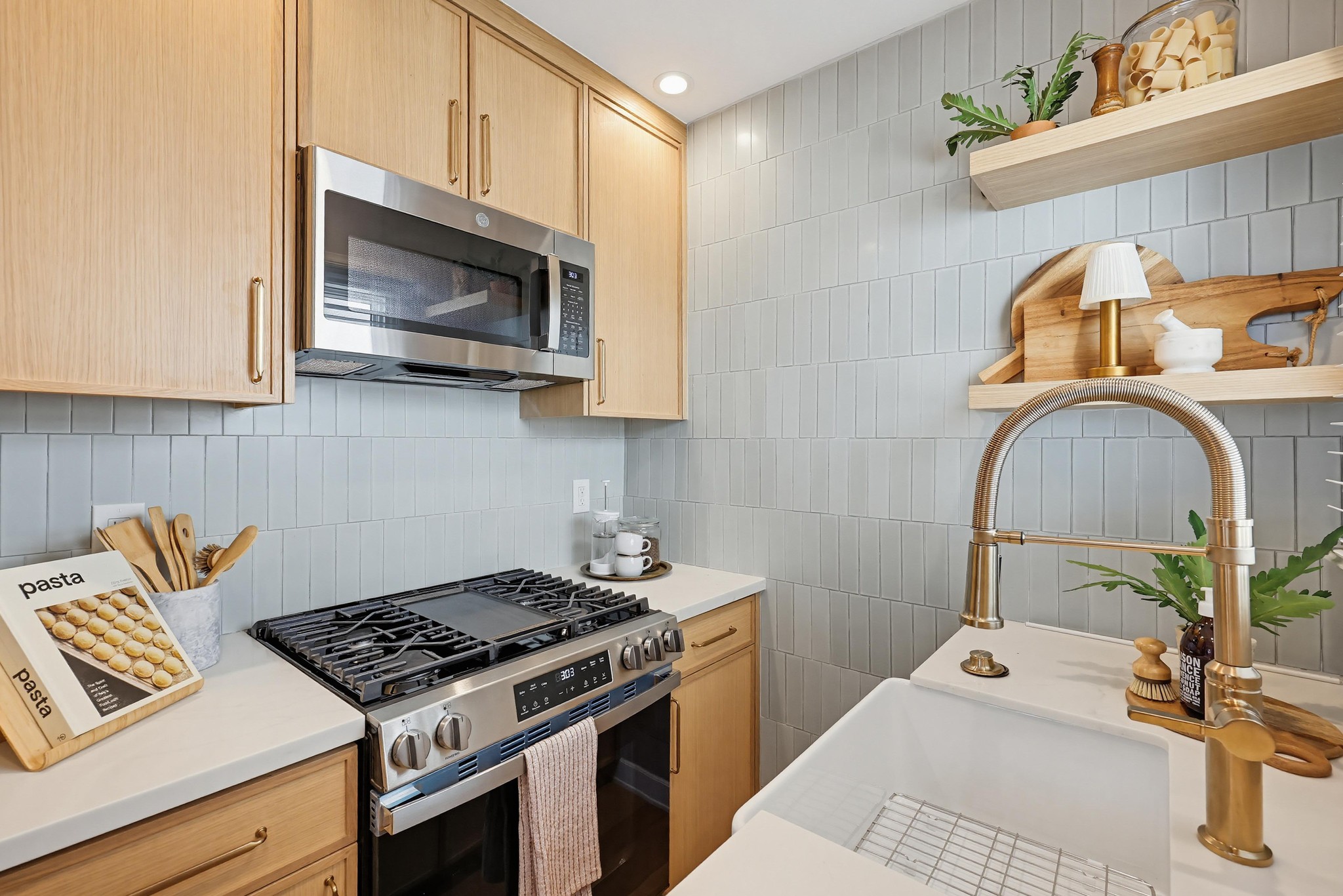 Virtual tour photo 31 of 54 for 3370 Grim Ave