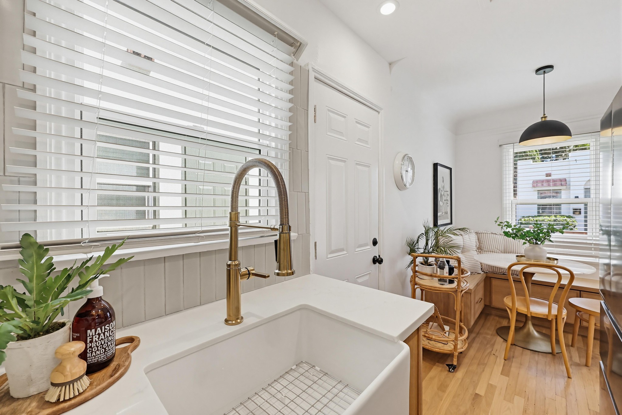 Virtual tour photo 34 of 54 for 3370 Grim Ave