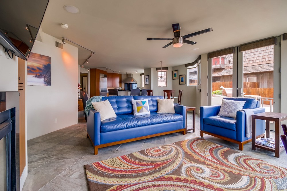 Virtual tour photo 20 of 48 for 3373 Ocean Front Walk