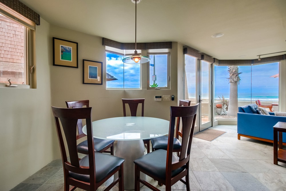 Virtual tour photo 23 of 48 for 3373 Ocean Front Walk