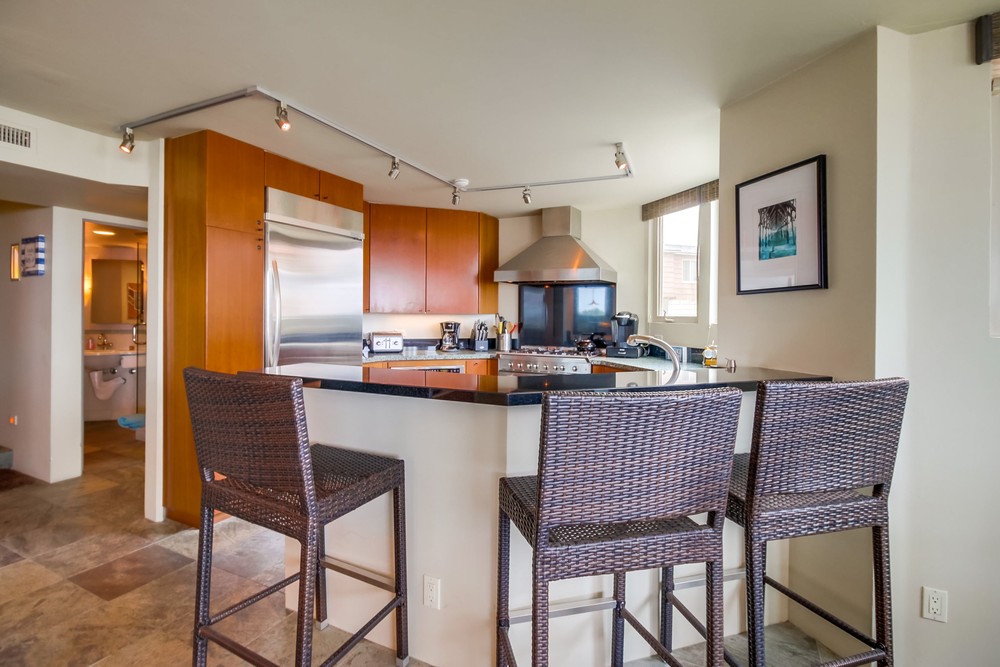 Virtual tour photo 25 of 48 for 3373 Ocean Front Walk