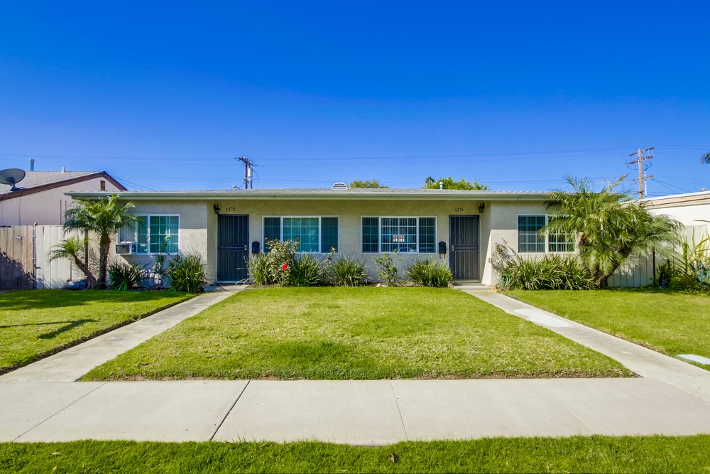Virtual tour photo 1 of 38 for 3374 Clairemont Dr #76