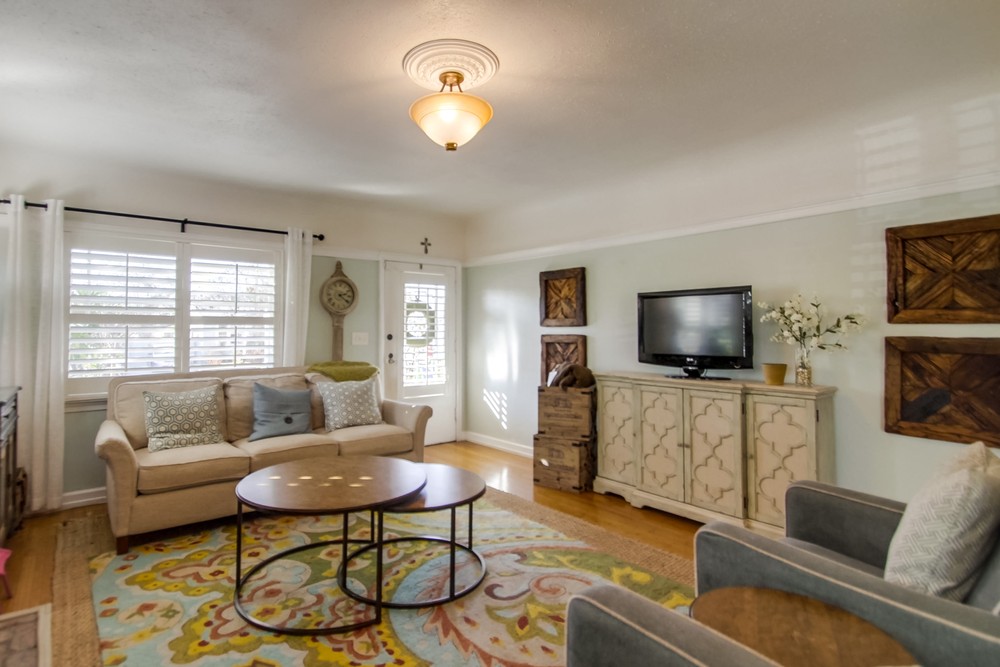 Virtual tour photo 15 of 64 for 3375 32nd St