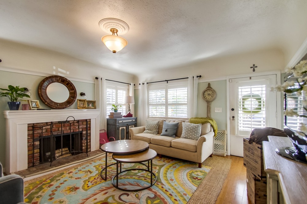 Virtual tour photo 17 of 64 for 3375 32nd St