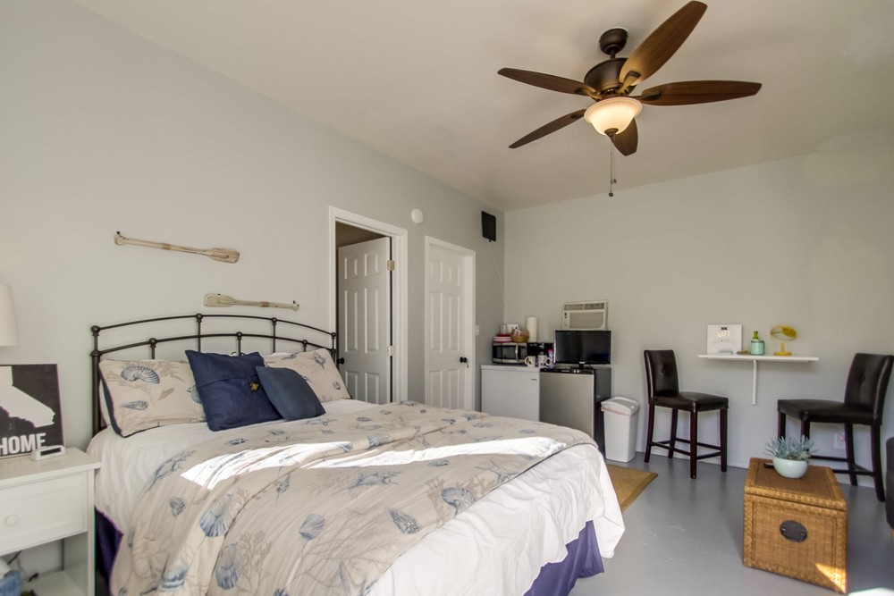 Virtual tour photo 39 of 64 for 3375 32nd St