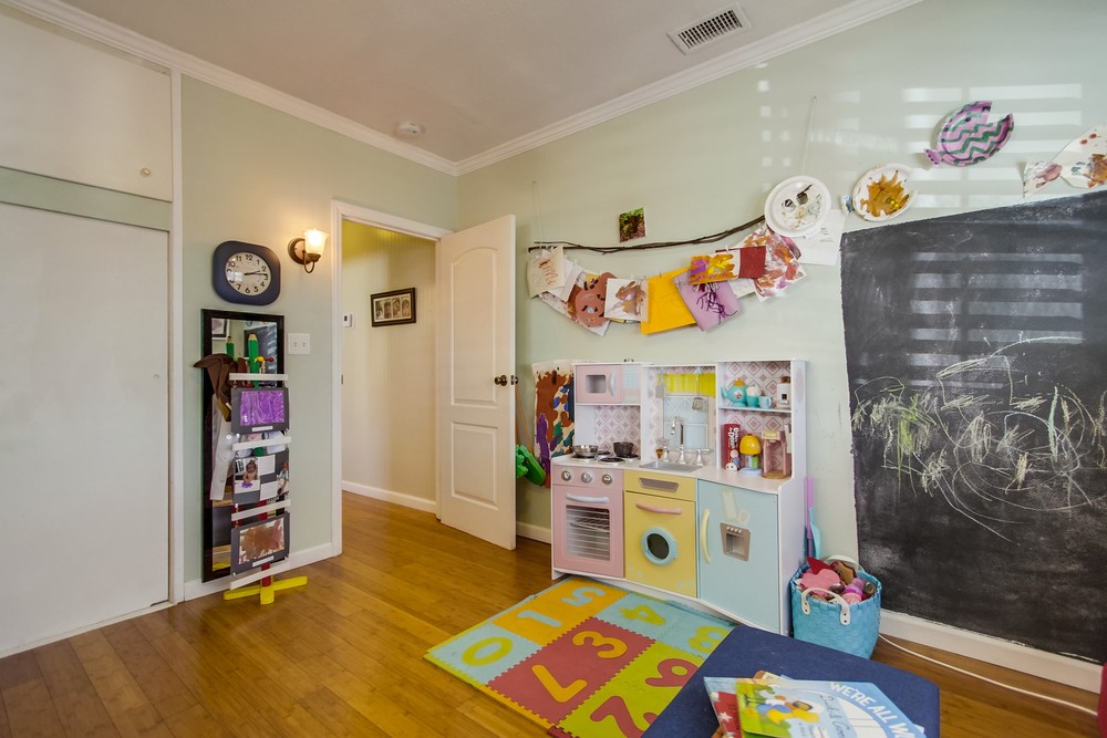 Virtual tour photo 50 of 64 for 3375 32nd St