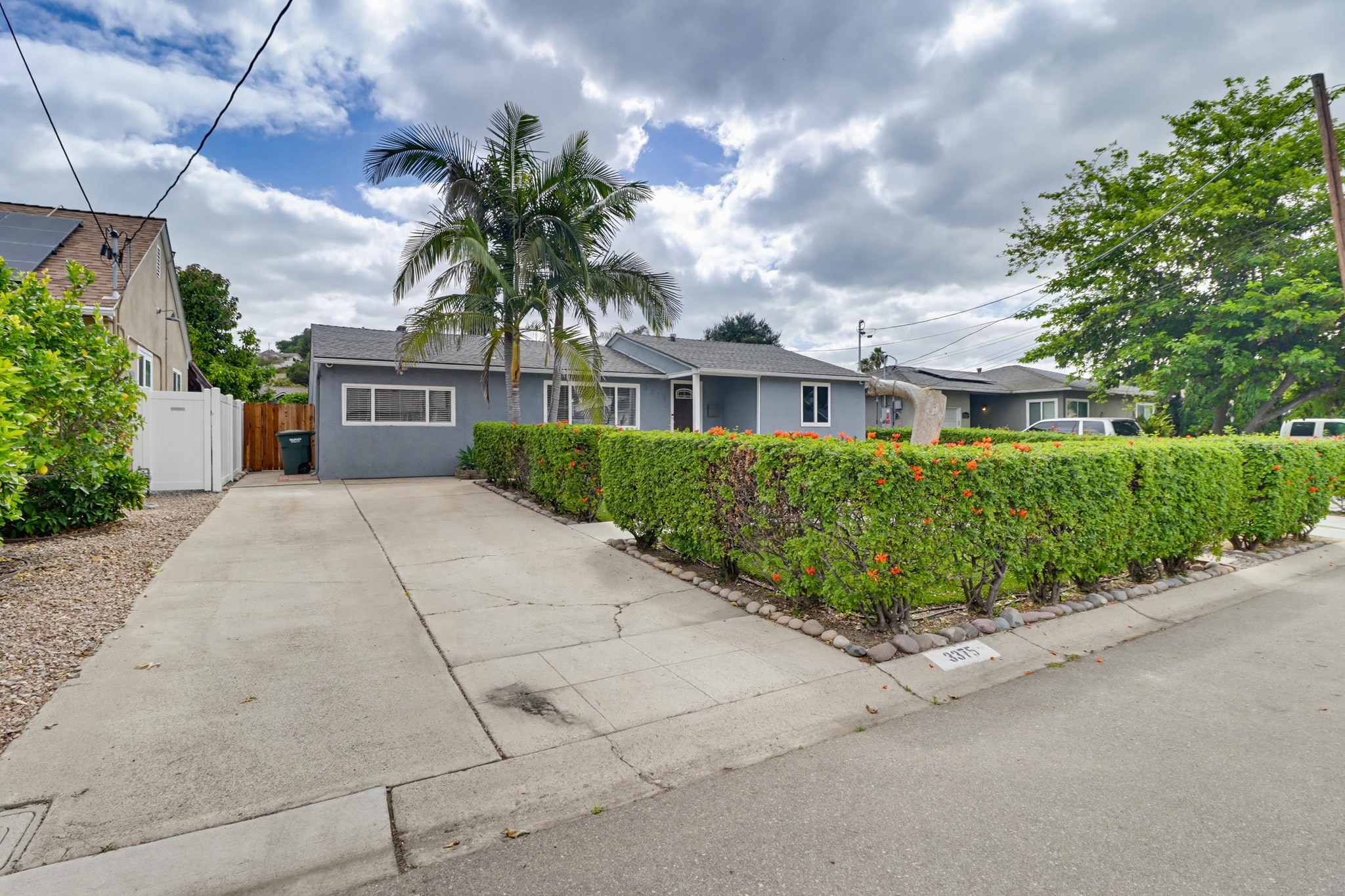 Virtual tour photo 5 of 54 for 3375 Par Dr