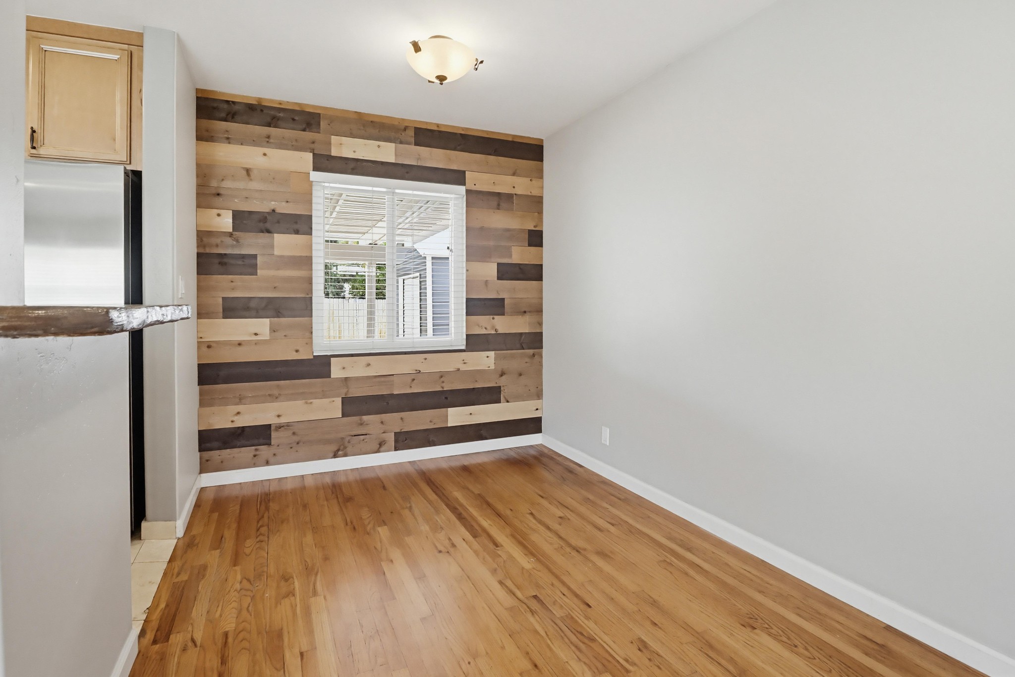 Virtual tour photo 12 of 54 for 3375 Par Dr