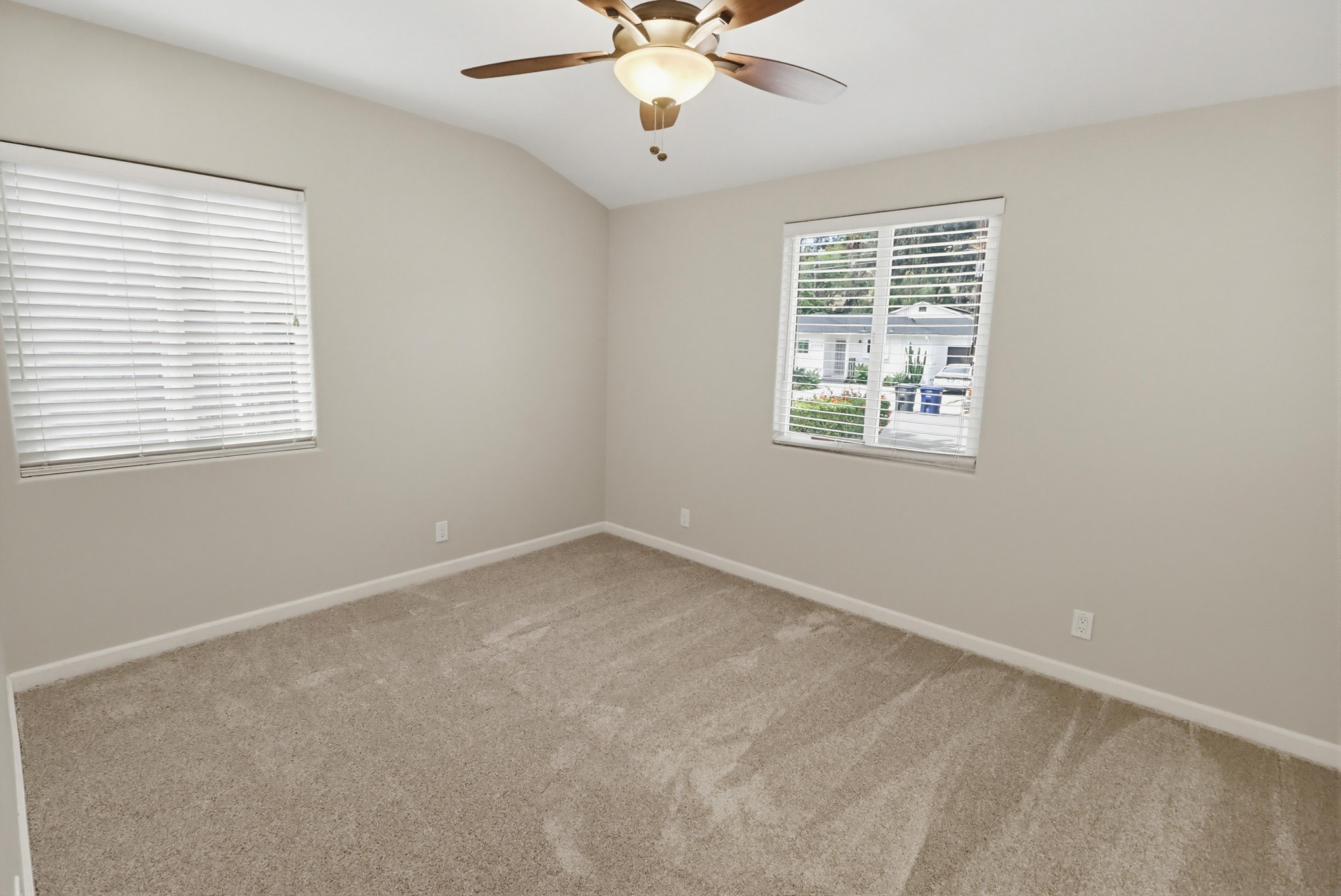 Virtual tour photo 25 of 54 for 3375 Par Dr