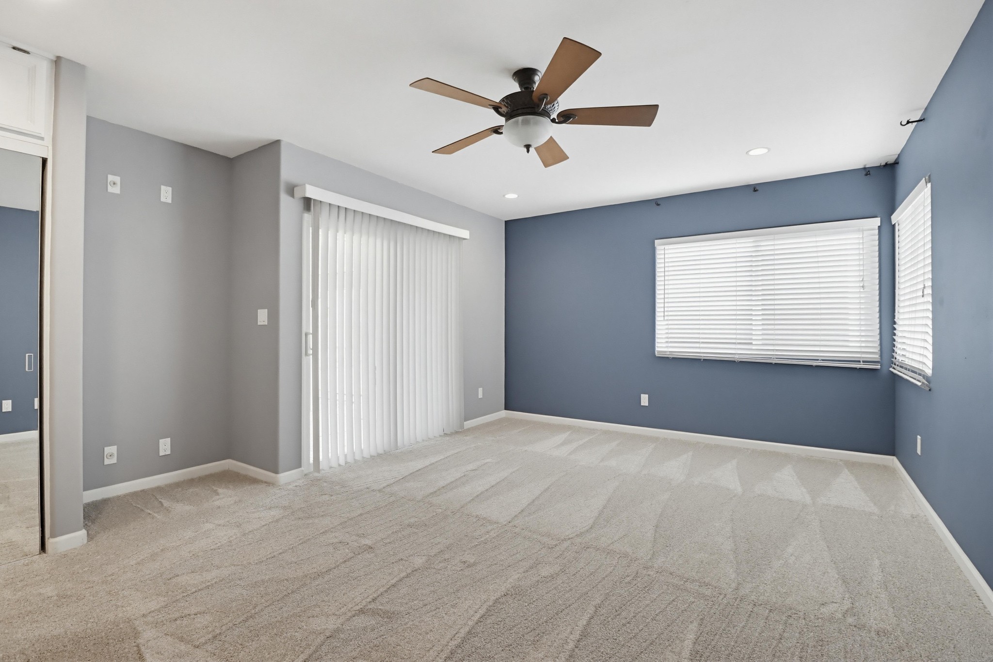 Virtual tour photo 33 of 54 for 3375 Par Dr