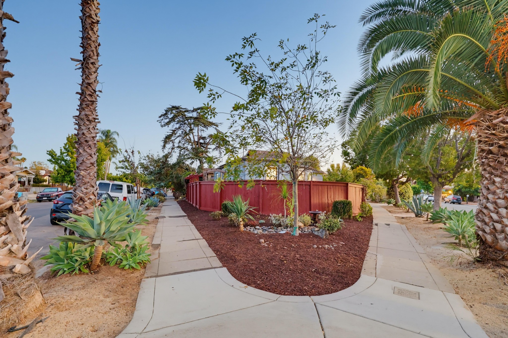 Virtual tour photo 55 of 76 for 3381 N Mountain View Dr