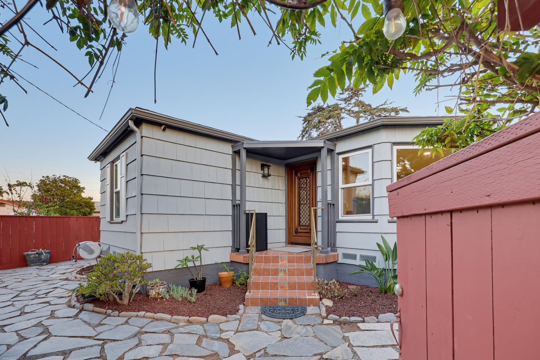 Virtual tour photo 62 of 76 for 3381 N Mountain View Dr