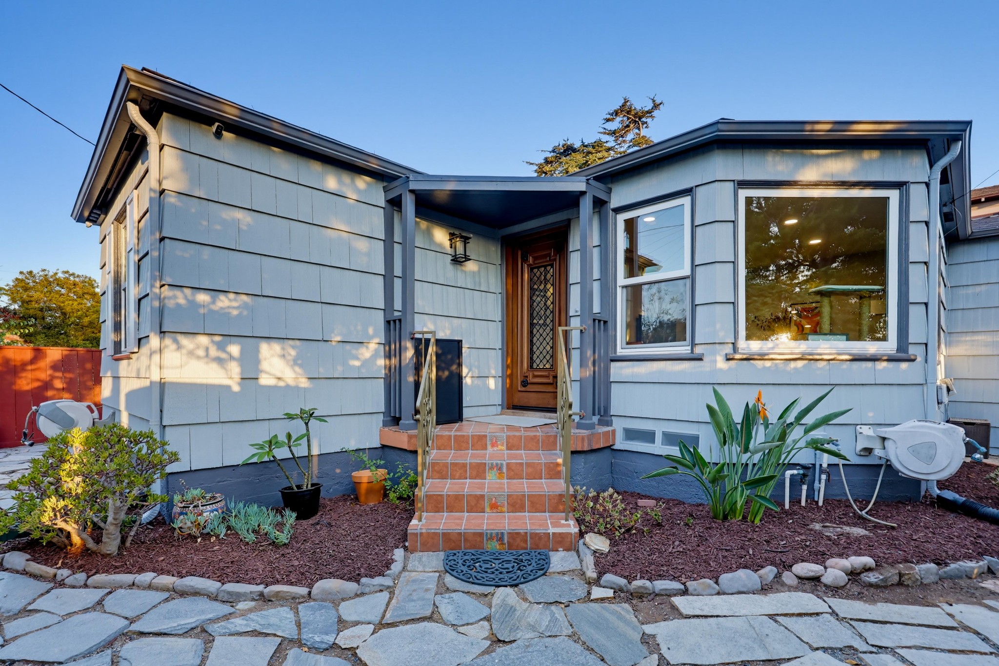 Virtual tour photo 69 of 76 for 3381 N Mountain View Dr