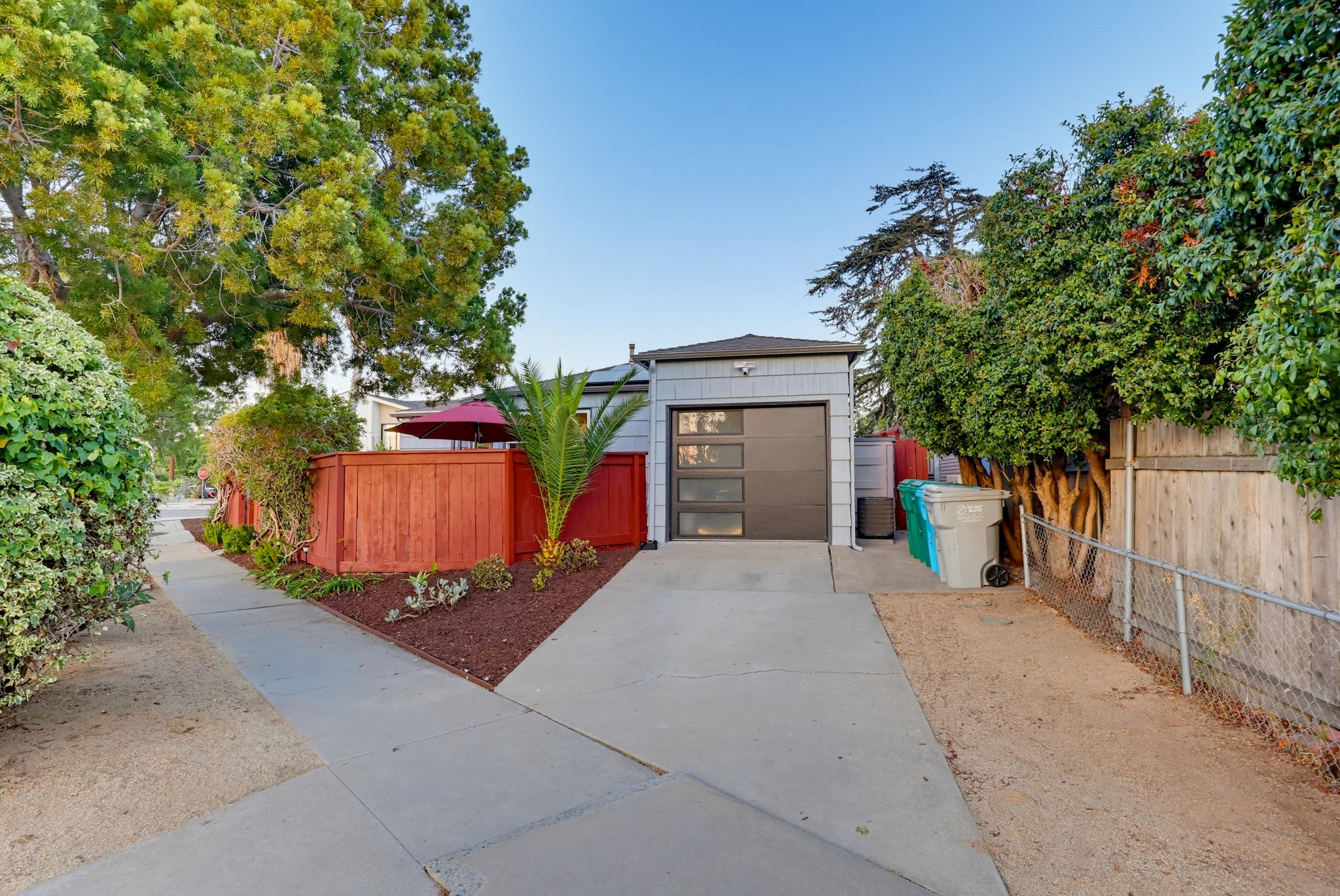 Virtual tour photo 76 of 76 for 3381 N Mountain View Dr