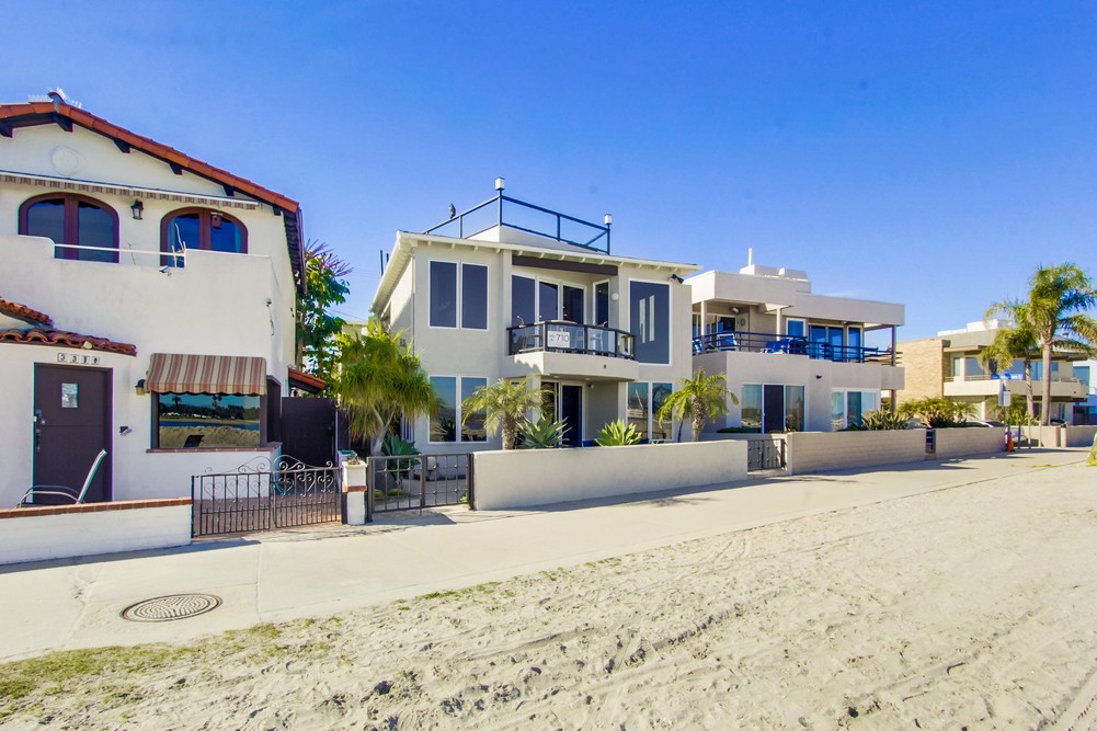Virtual tour photo 3 of 64 for 3386 Bayside Walk