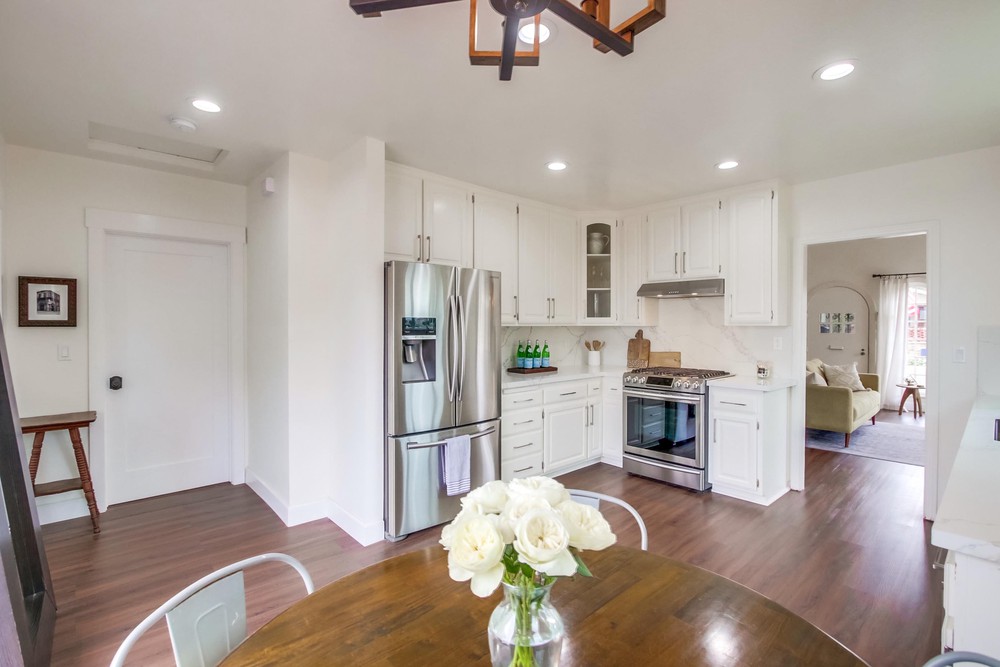 Virtual tour photo 12 of 56 for 3387 Bancroft
