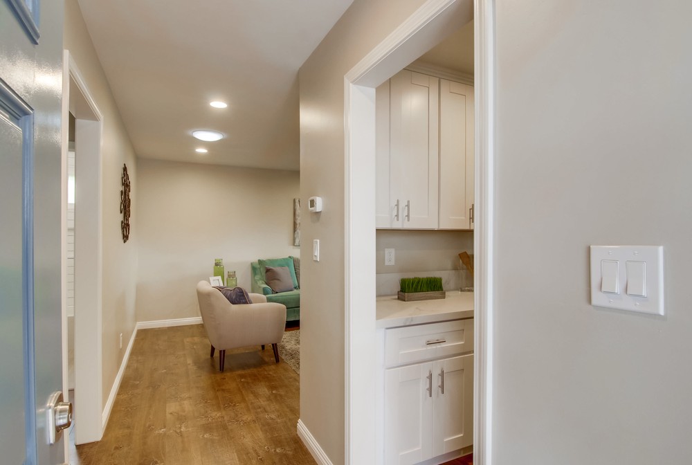 Virtual tour photo 7 of 46 for 339 Ridgecrest Dr