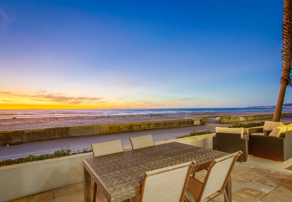 Virtual tour photo 7 of 99 for 3393 Ocean Front Walk