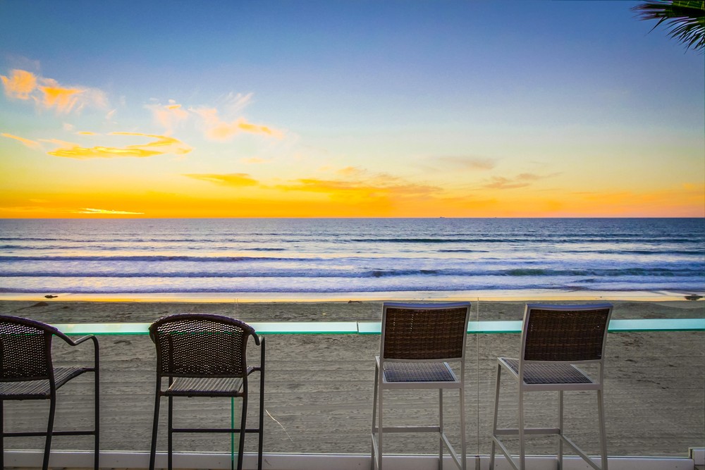 Virtual tour photo 18 of 99 for 3393 Ocean Front Walk