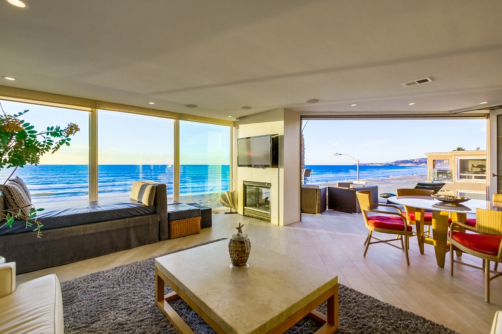 Virtual tour photo 20 of 99 for 3393 Ocean Front Walk