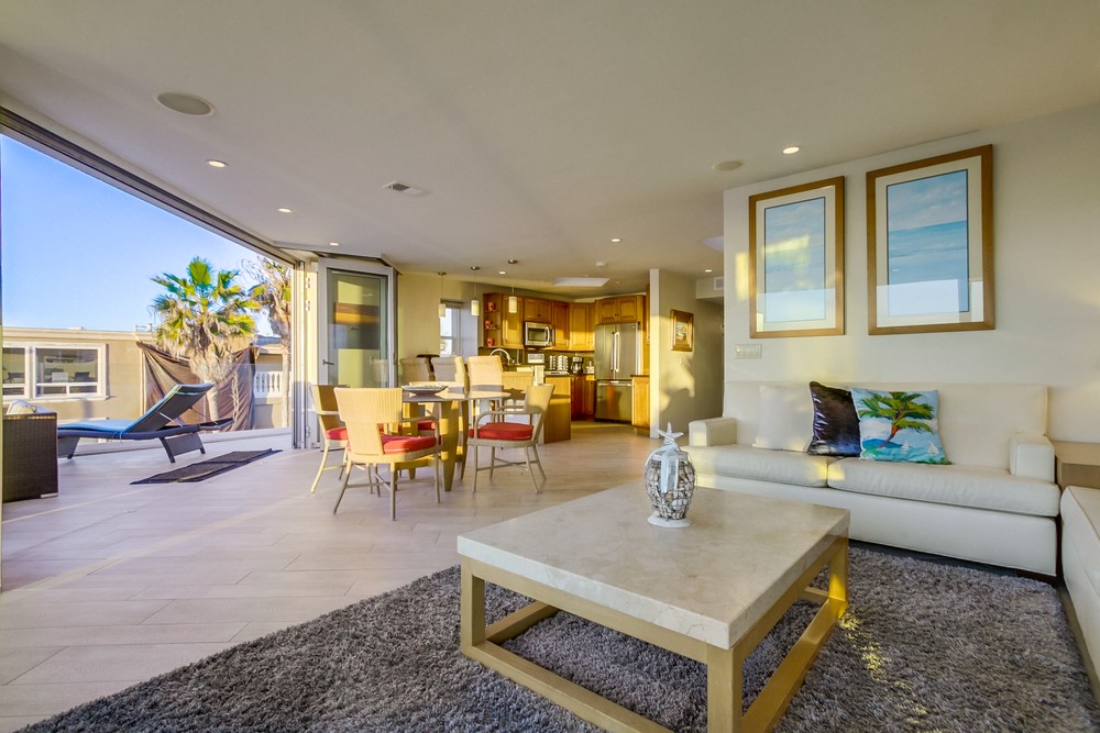 Virtual tour photo 21 of 99 for 3393 Ocean Front Walk