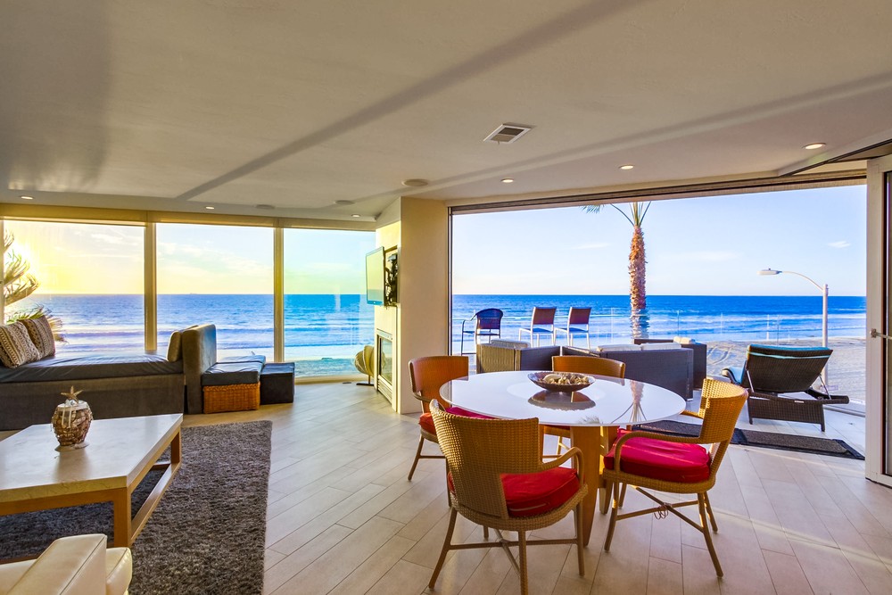 Virtual tour photo 24 of 99 for 3393 Ocean Front Walk